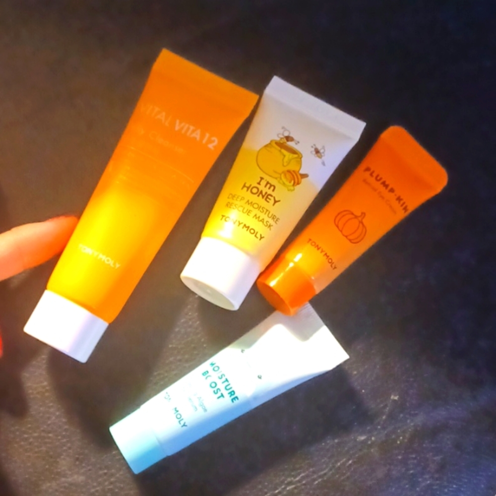 4 piece TonyMoly skincare system